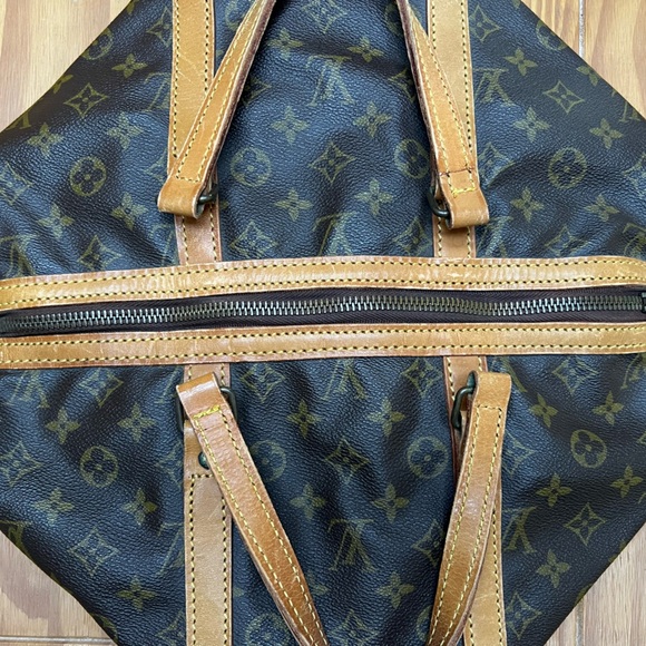 Authentic Louis Vuitton Sac Souple 35 Boston Bag - Picture 12 of 13